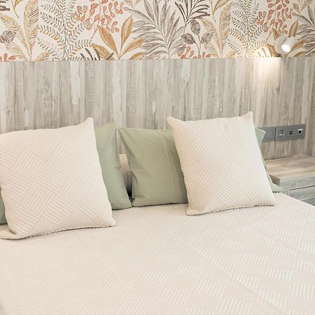 Hotel Boutique Aroma De Mar Chiclana de la Frontera Exterior photo